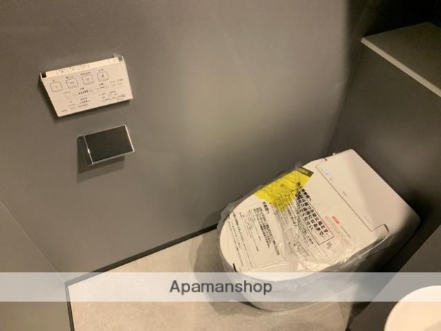 都営新宿線 大島駅 徒歩3分 11階建 築5年のトイレ写真