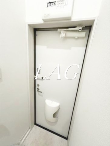セキュリティ　モニター付きインターホンです。