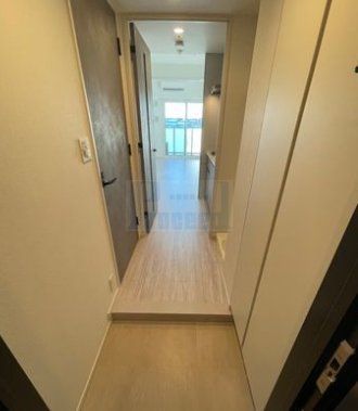 玄関　※別部屋参考写真※現況優先です