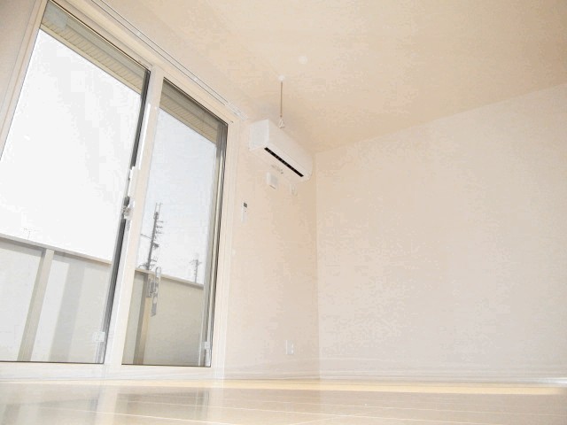 近鉄南大阪線 藤井寺駅 徒歩20分 2階建 築11年の居間写真