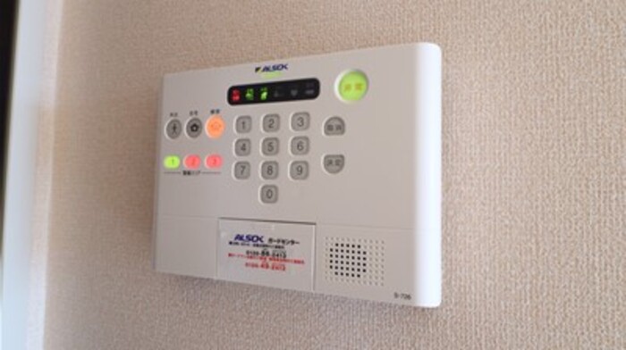 セキュリティ　ALSOKホームセキュリティ搭載