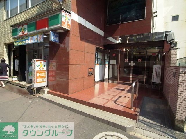 エントランス　エントランス