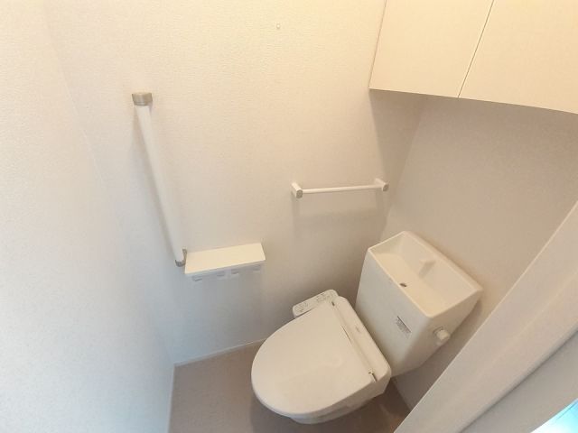 ベルコロレVII Bのトイレ写真