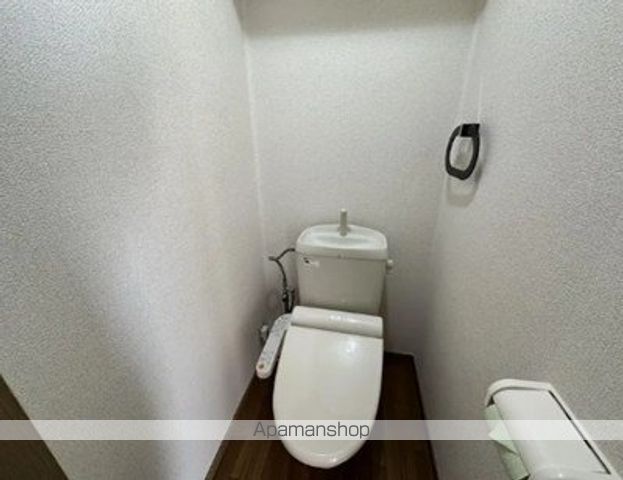 熊本市東区 2階建 築28年のトイレ写真