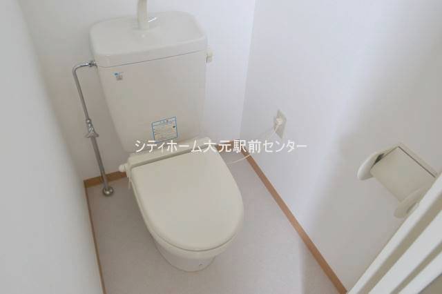 トイレ　メゾン長谷川