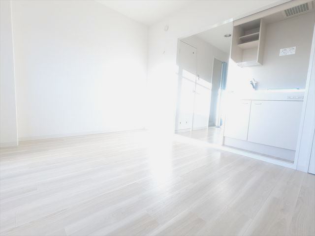 その他部屋・スペース　明るい洋室
