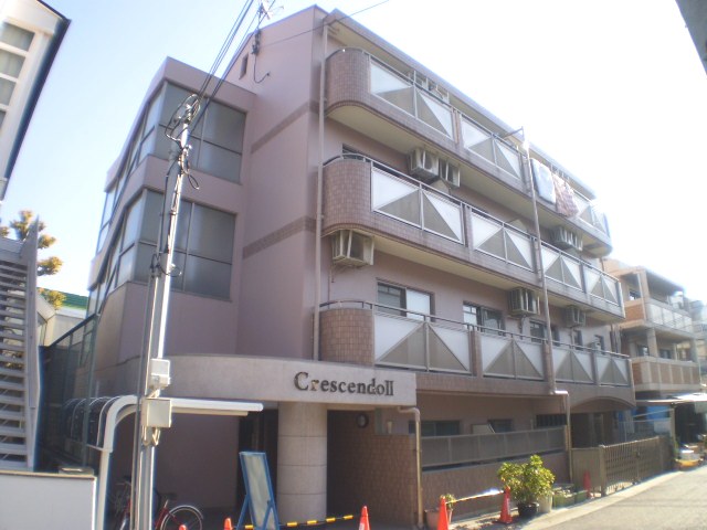 建物外観　鉄筋コンクリート造りのしっかりした建物です