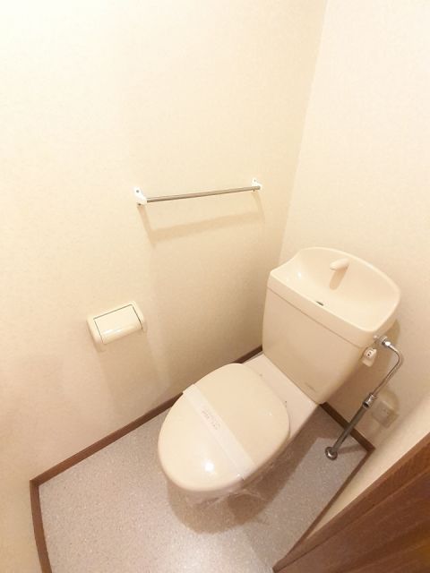 【プランタンＢのトイレ】