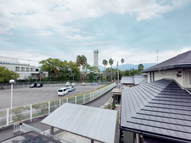 【松山市北条辻のアパートの眺望】