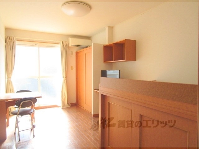 居室・リビング　洋室