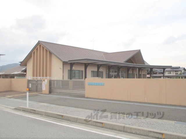 幼稚園・保育園　湖北幼稚園（幼稚園・保育園）まで7000m