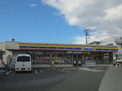コンビニ　ミニストップ（コンビニ）まで1077m