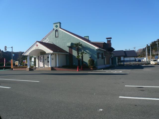 飲食店　フライングガーデン（飲食店）まで870m