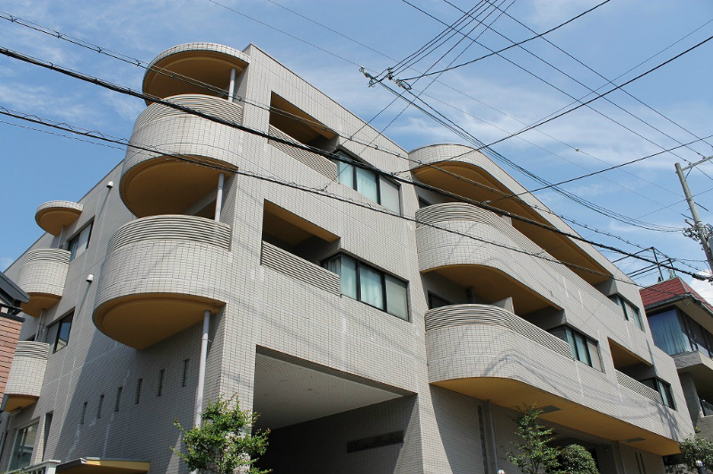 神戸市東灘区森北町のマンションの建物外観