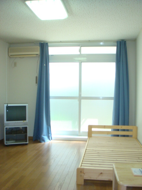 その他部屋・スペース　ベッド・ＴＶ付