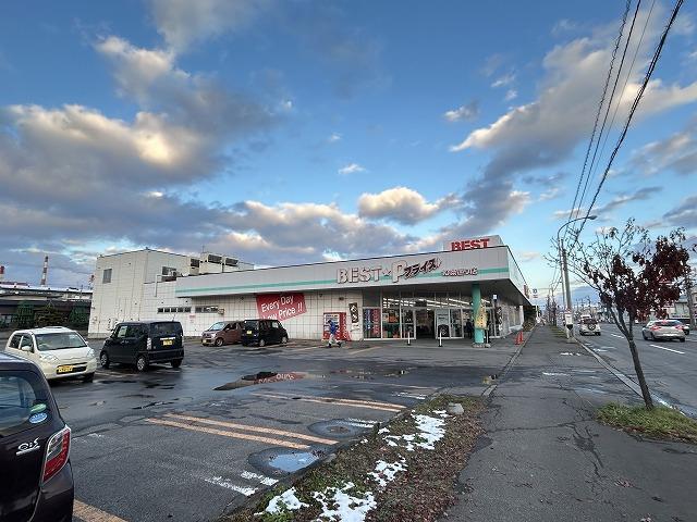 スーパー　ベストプライス10条通店（スーパー）まで607m