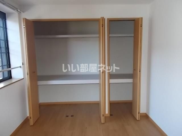 【水戸市吉沼町のアパートの収納】