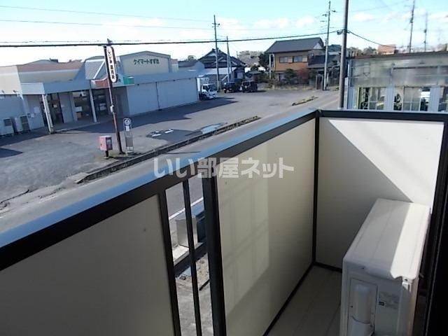 【水戸市吉沼町のアパートのバルコニー】