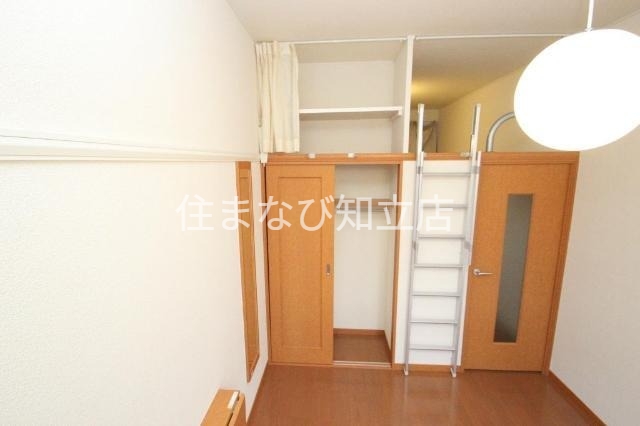 居室・リビング　同型タイプ