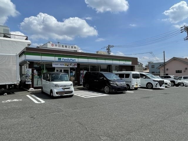 コンビニ　ファミリーマート篠原橋店（コンビニ）まで607m