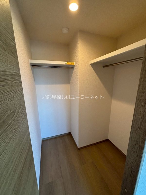 収納　201号室の写真です。現況と相違がある場合は、現況優先。