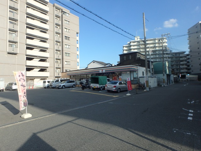 コンビニ　セブンイレブン 西淀川税務署前店（コンビニ）まで374m
