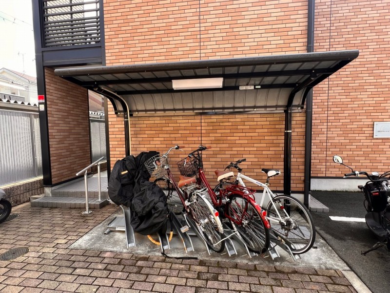 その他　駐輪スペースです。