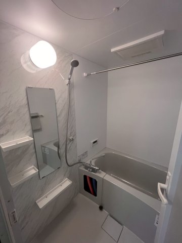 バス・シャワールーム　追い炊き、浴室乾燥付き