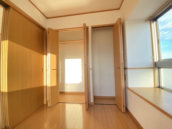 収納　クローゼット