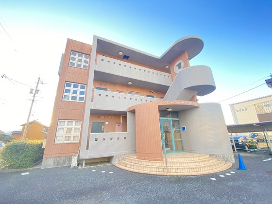 建物外観　建物外観