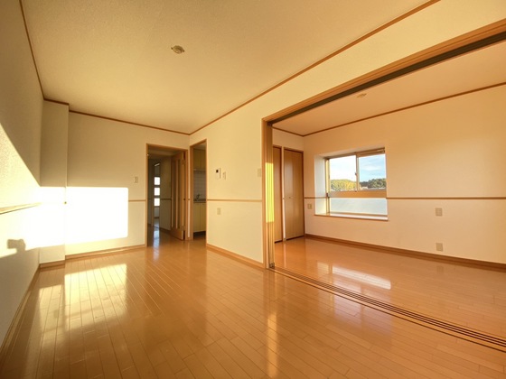 居室・リビング　リビング