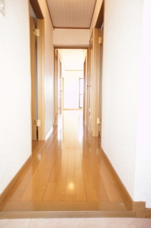 玄関　図面と現状に相違がある場合には現状を優先