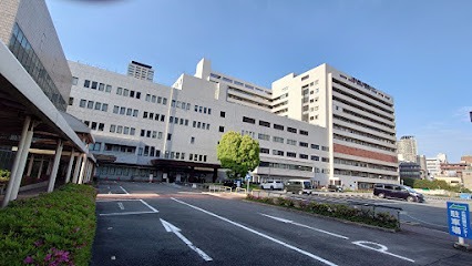 病院　国立病院機構大阪医療センター(独立行政法人)（病院）まで900m
