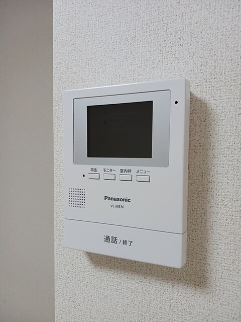 セキュリティ　来訪者の姿を確認できます。