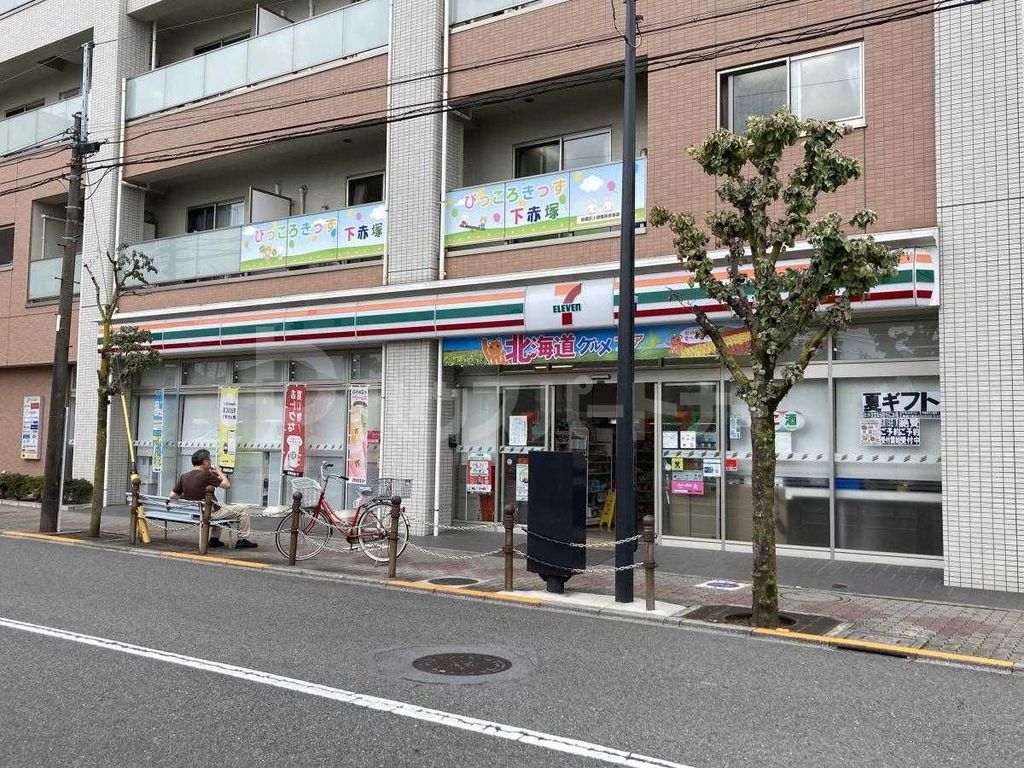 コンビニ　セブンイレブン板橋赤塚中央通り店（コンビニ）まで170m