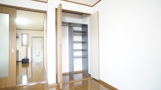 収納　クローゼット