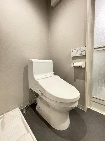トイレ　シンプルで使いやすいトイレです