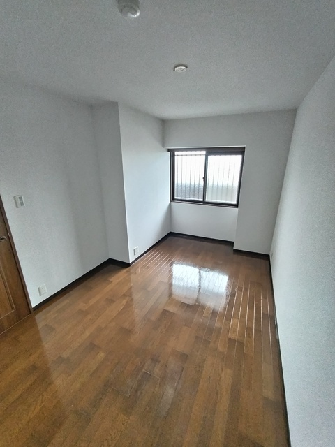 その他部屋・スペース　北側洋室６．２帖※同タイプ参考写真