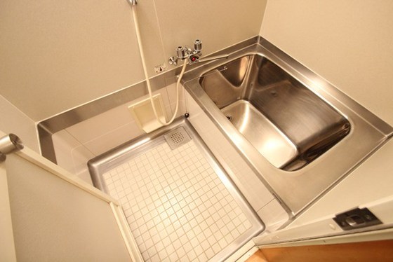 バス・シャワールーム　※別室の写真です