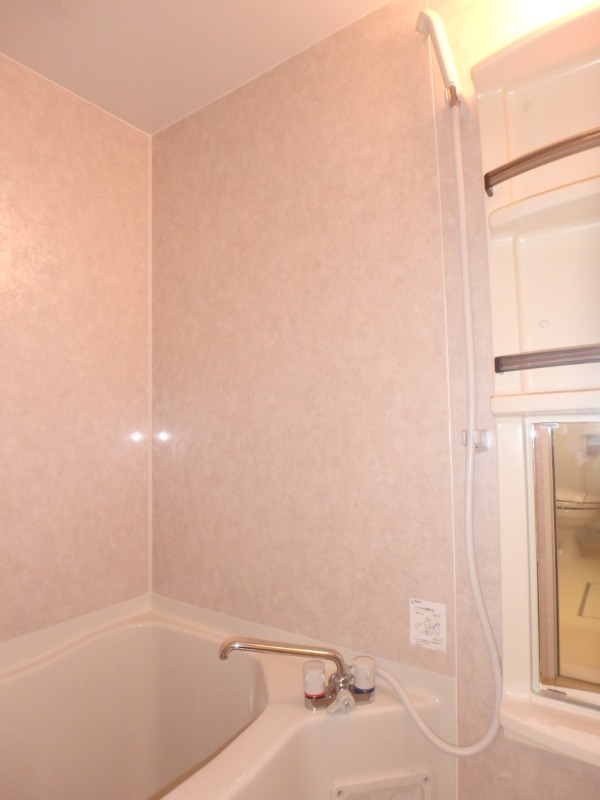 バス・シャワールーム　図面と現状に相違がある場合には現状を優先