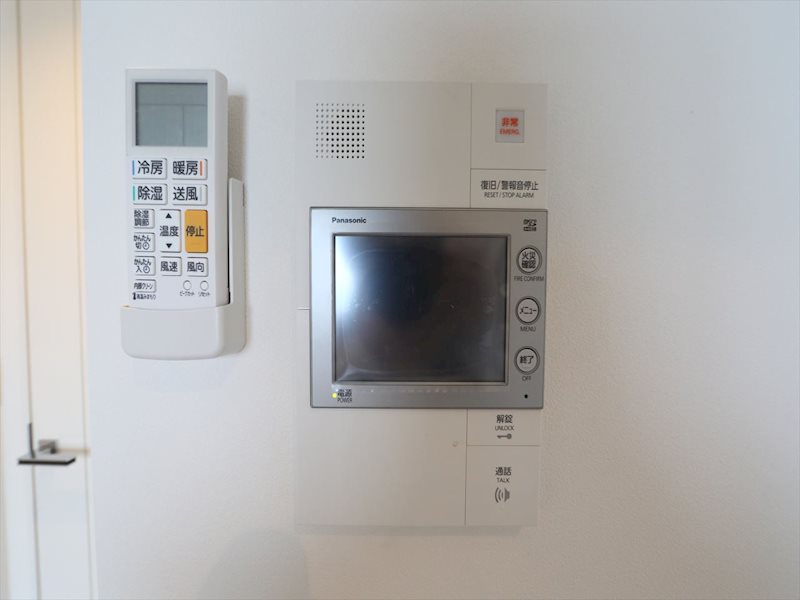 セキュリティ　TVモニター付インターホン