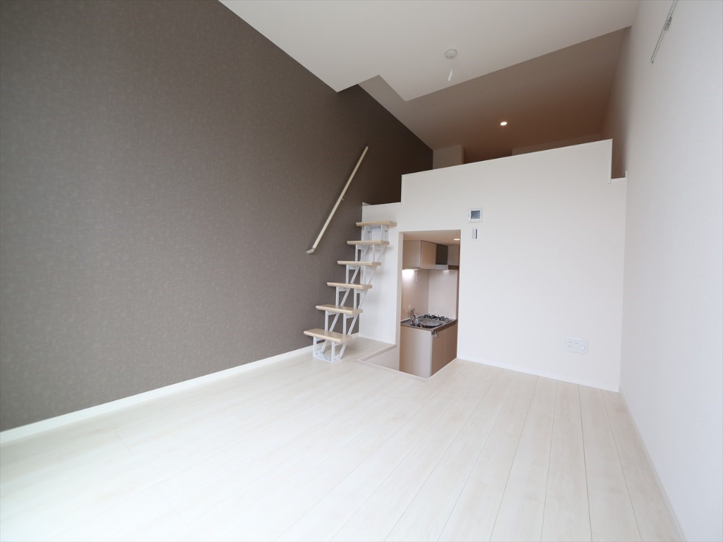 その他　洋室6.4帖　ロフト7.1帖（収納にも寝室にも使えます）