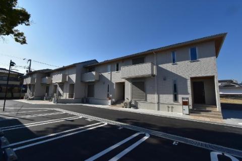 　建物外観　外観写真（昼）