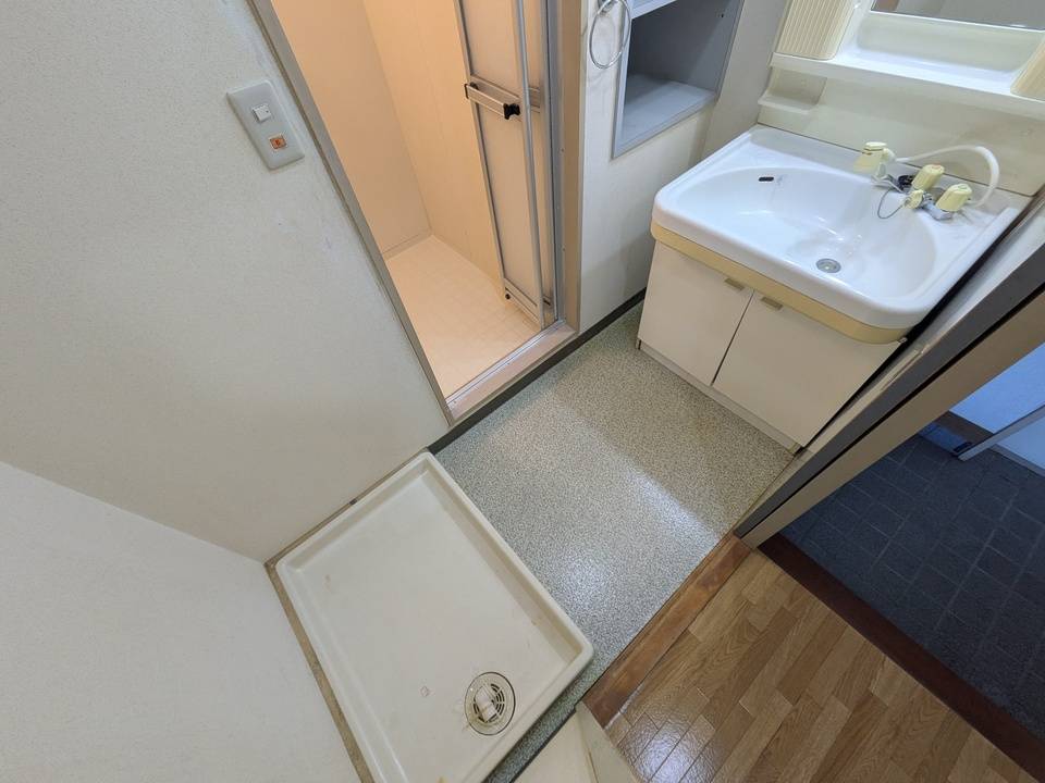 駐車場　駐輪場