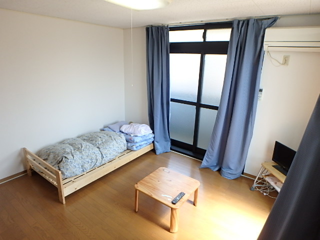 その他　こちらの部屋には家具・家電は付いておりません。