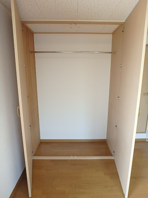 収納　こちらの部屋には家具・家電は付いておりません。