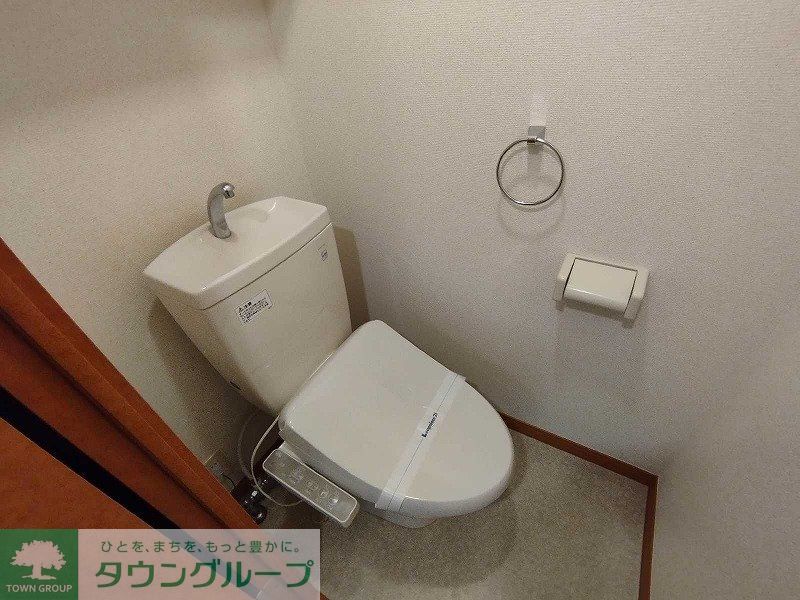 トイレ　温水便座付き♪