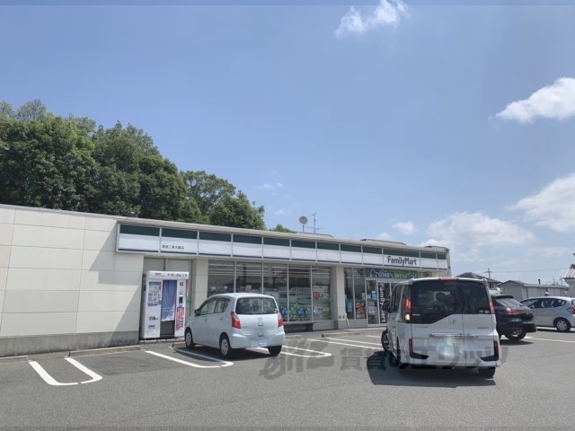 コンビニ　ファミリーマート奈良二条大路店（コンビニ）まで240m