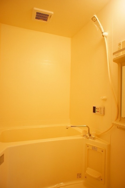 バス・シャワールーム　図面と現状に相違がある場合には現状を優先