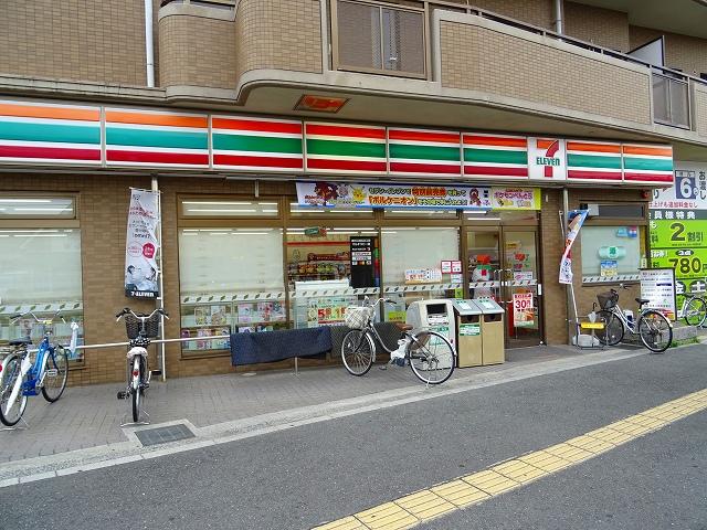 コンビニ　セブンイレブン高槻富田5丁目店（コンビニ）まで166m